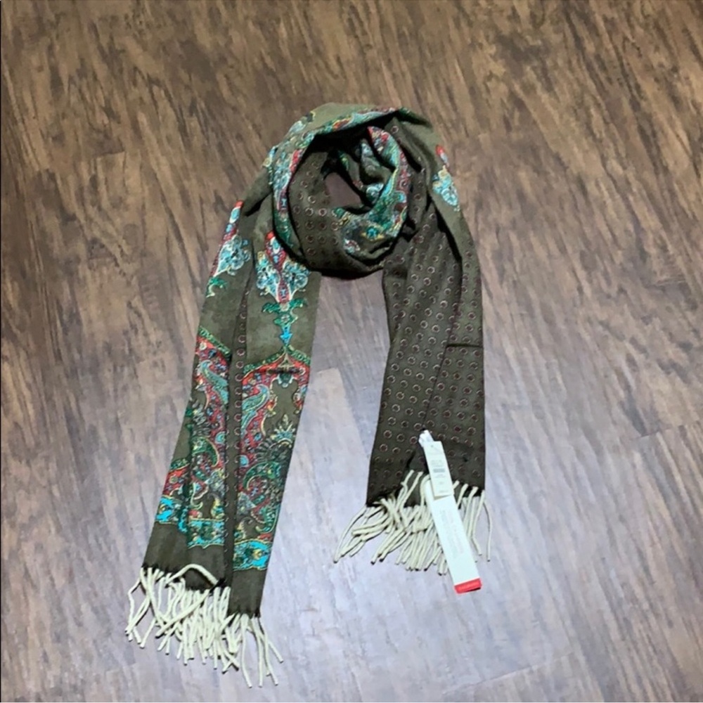 Talbots Beautiful wool scarf size 70” by 18”